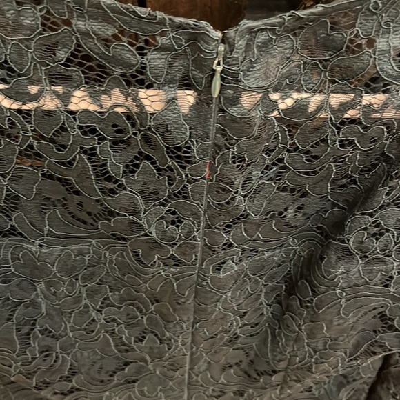 Size 2 WHBM dress. Like new, worn twice. - Picture 6 of 10